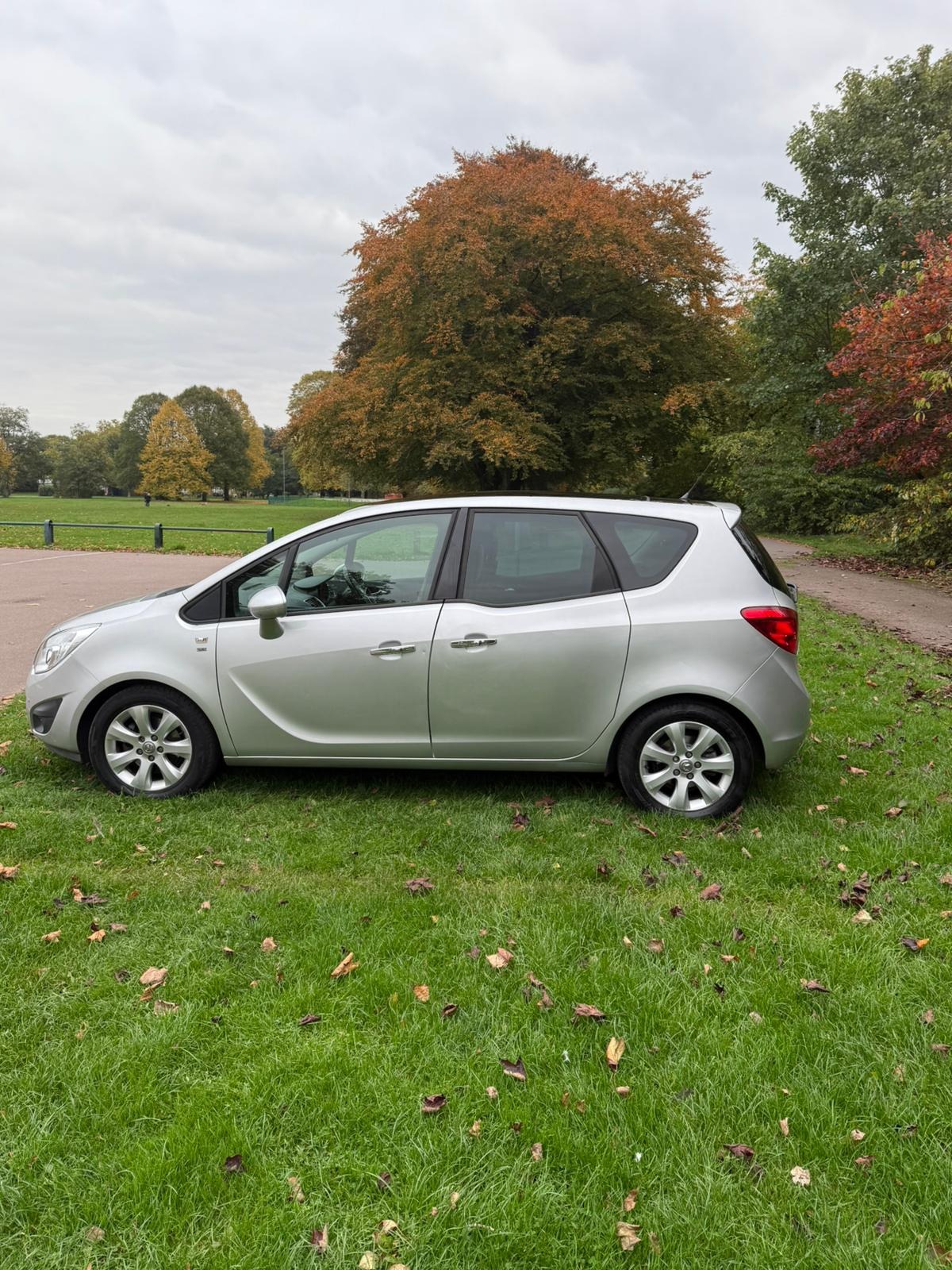 Used Vauxhall Meriva 2011 for sale - 76859563: Photo 15