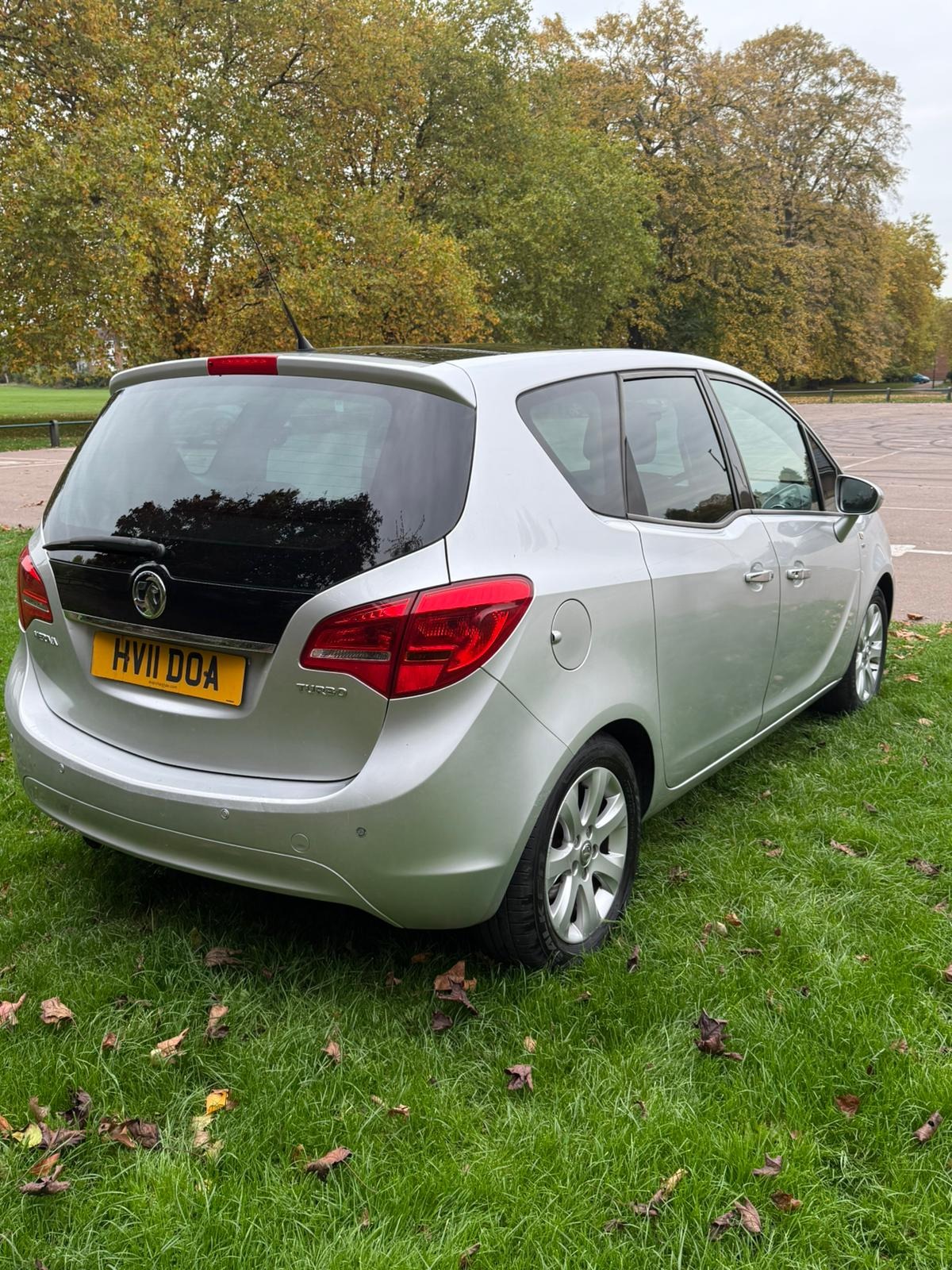 Used Vauxhall Meriva 2011 for sale - 76859563: Photo 4