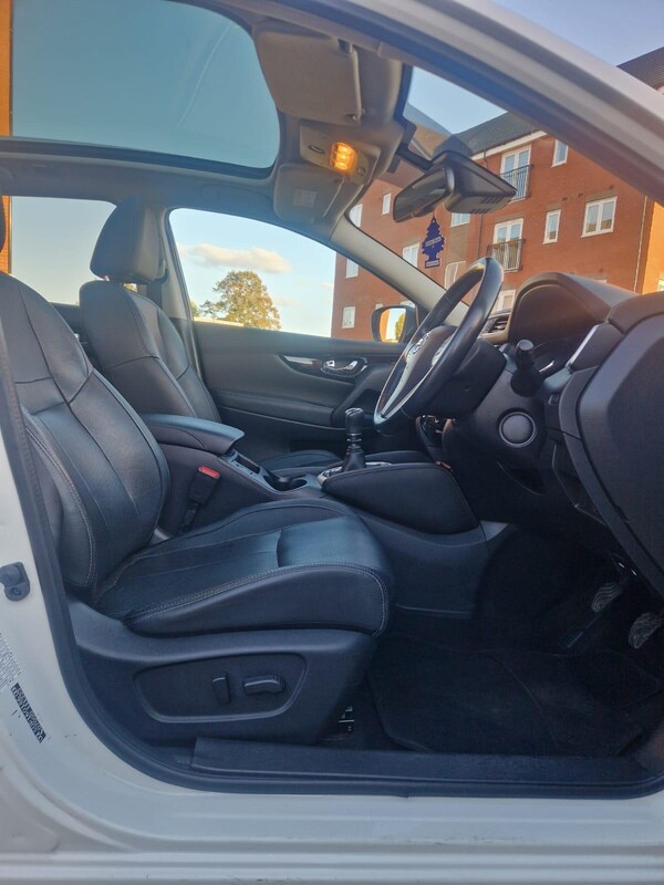 Used Nissan Qashqai 2014 for sale - 76094930: Photo 10