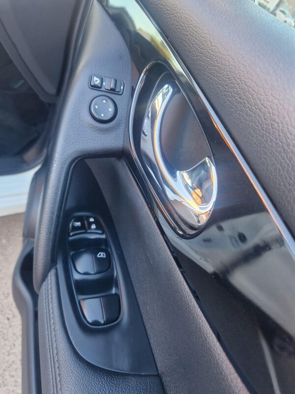 Used Nissan Qashqai 2014 for sale - 76094930: Photo 16