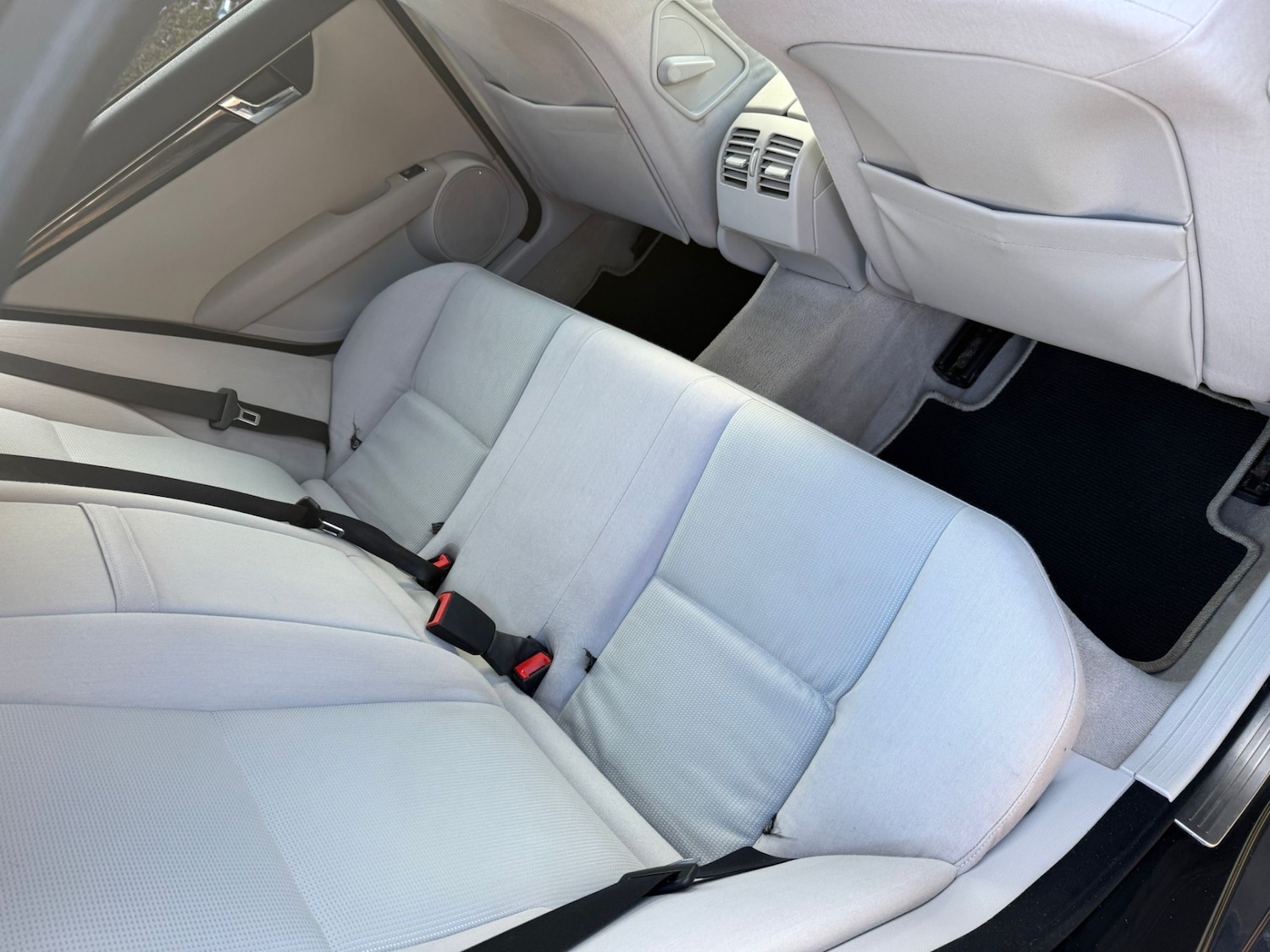 Used Mercedes-Benz C Class 2009 for sale - 77831893: Photo 15