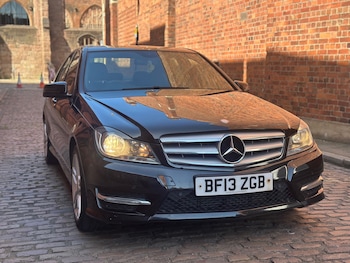 Used Mercedes-Benz C Class 2013 for sale - 78688579: Photo