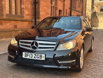 Used Mercedes-Benz C Class 2013 for sale - 78688579: Photo