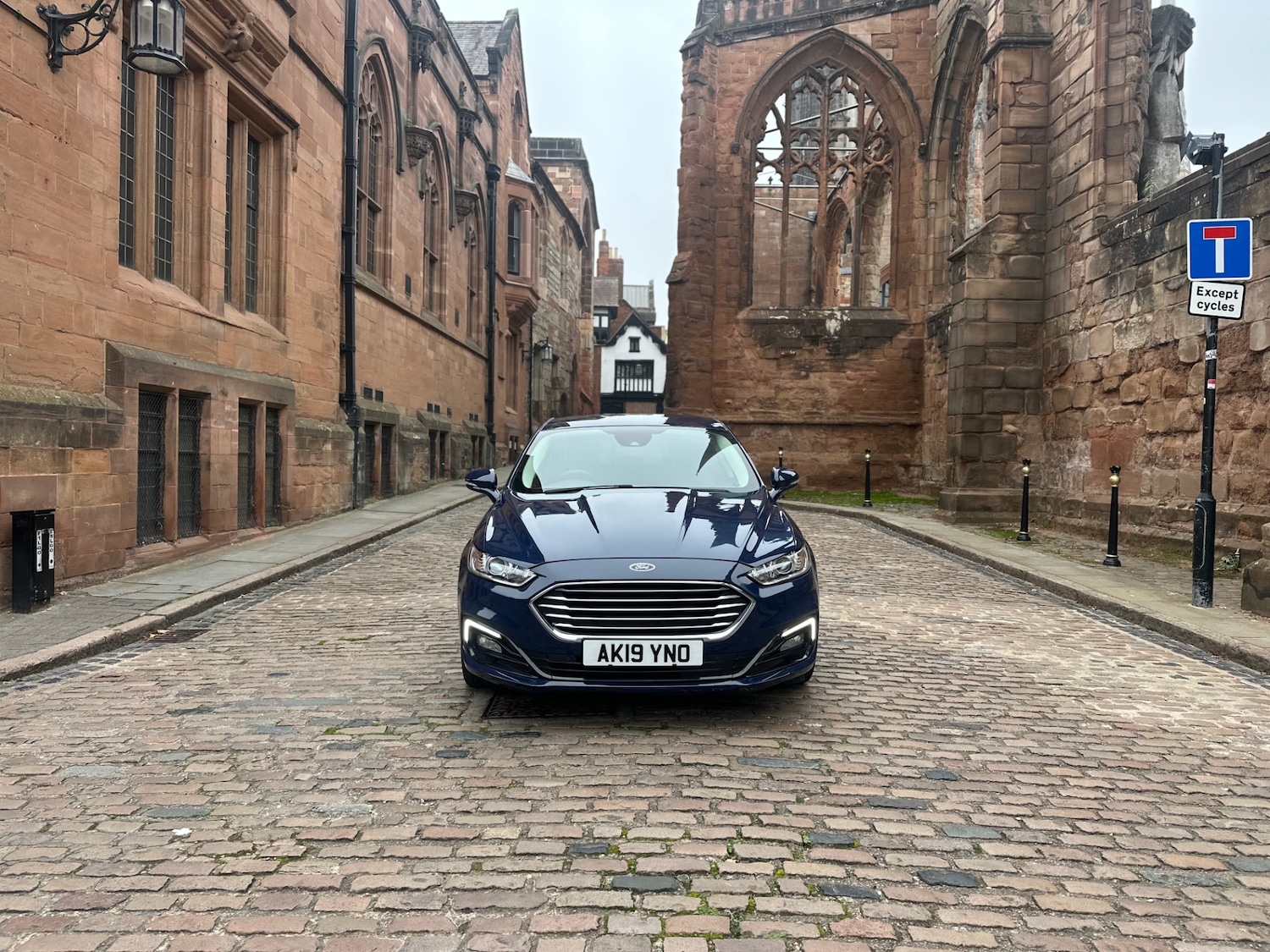 Used Ford Mondeo 2019 for sale - 76289656: Photo 2