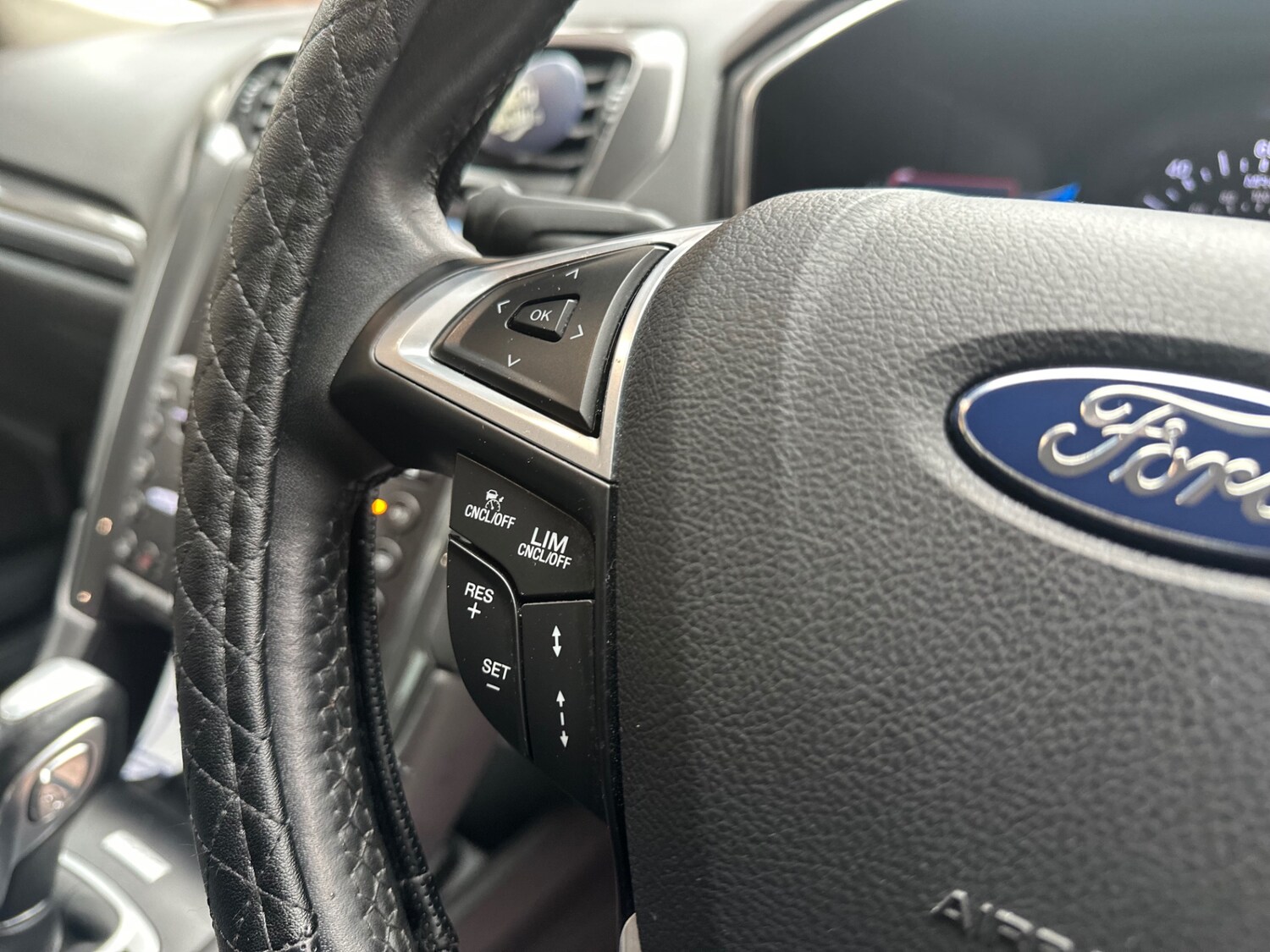 Used Ford Mondeo 2019 for sale - 76289656: Photo 32