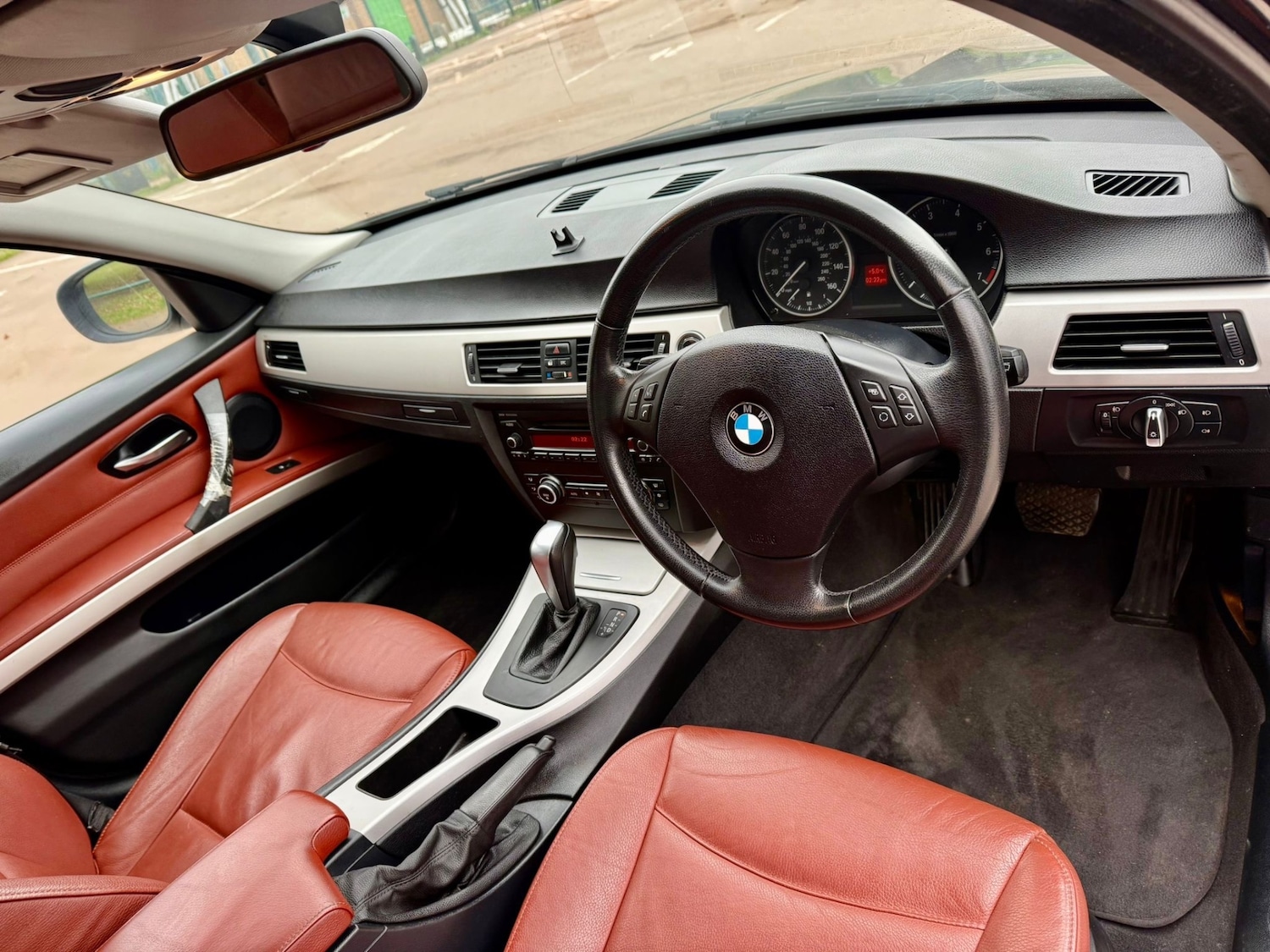 Used BMW 3 Series 2009 for sale - 77595837: Photo 12