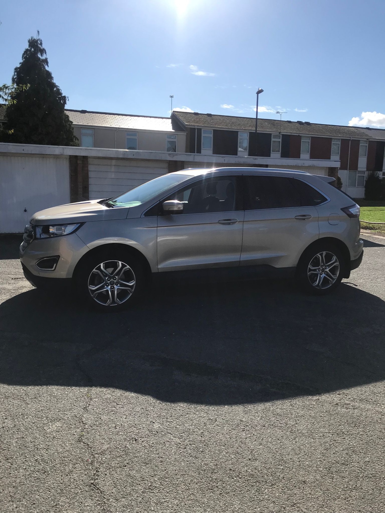 Used Ford Edge 2017 for sale - 76748530: Photo 2