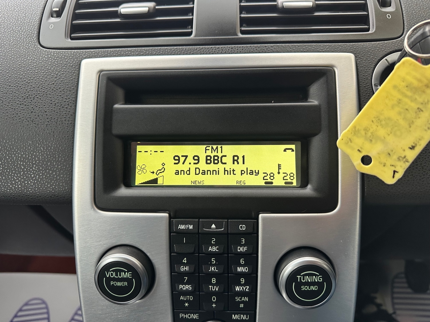 Used Volvo C30 2010 for sale - 76315579: Photo 41