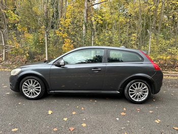 Used Volvo C30 2010 for sale - 76315579: Photo