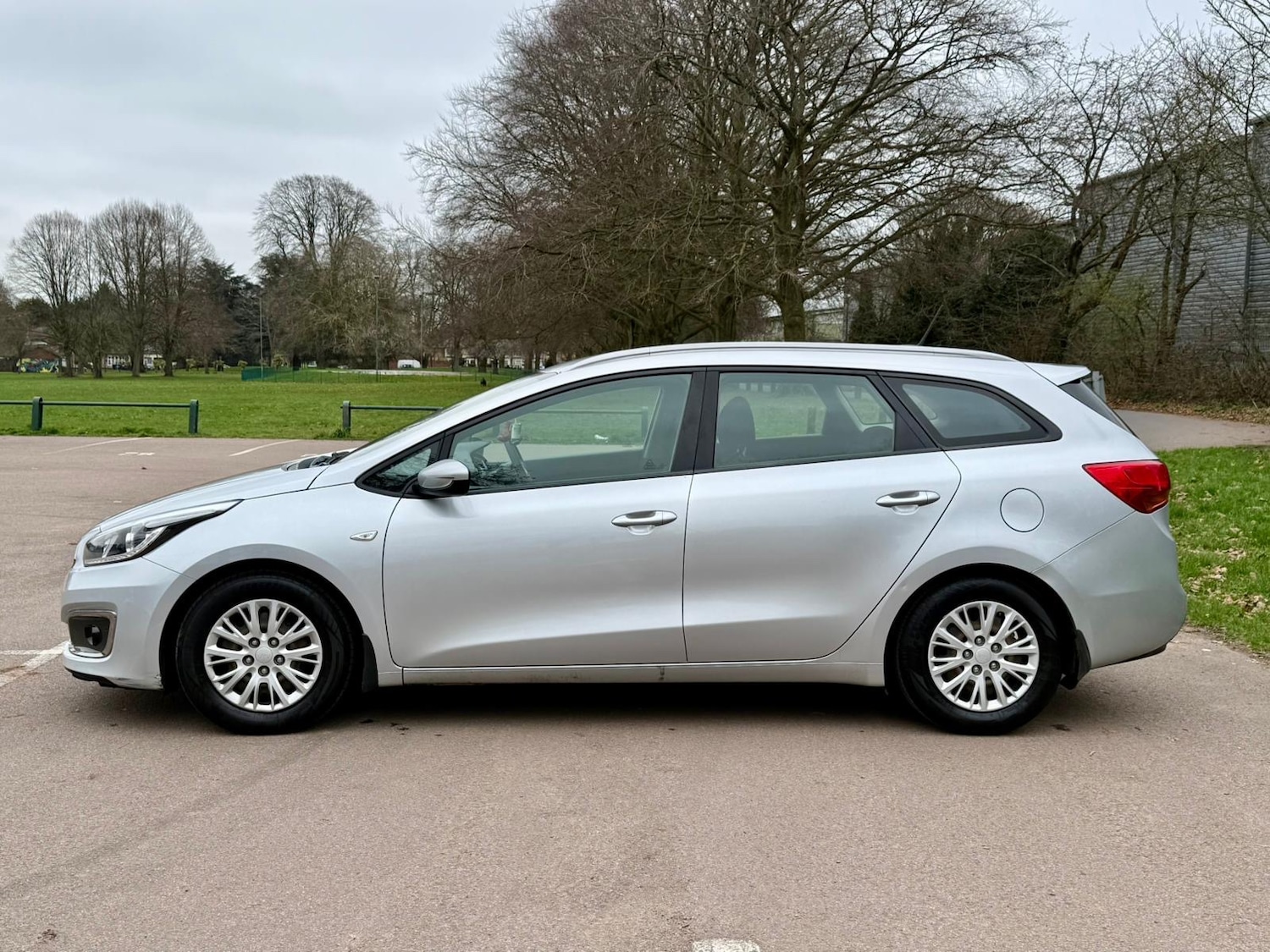 Used Kia Ceed 2024 for sale - 77851599: Photo 31