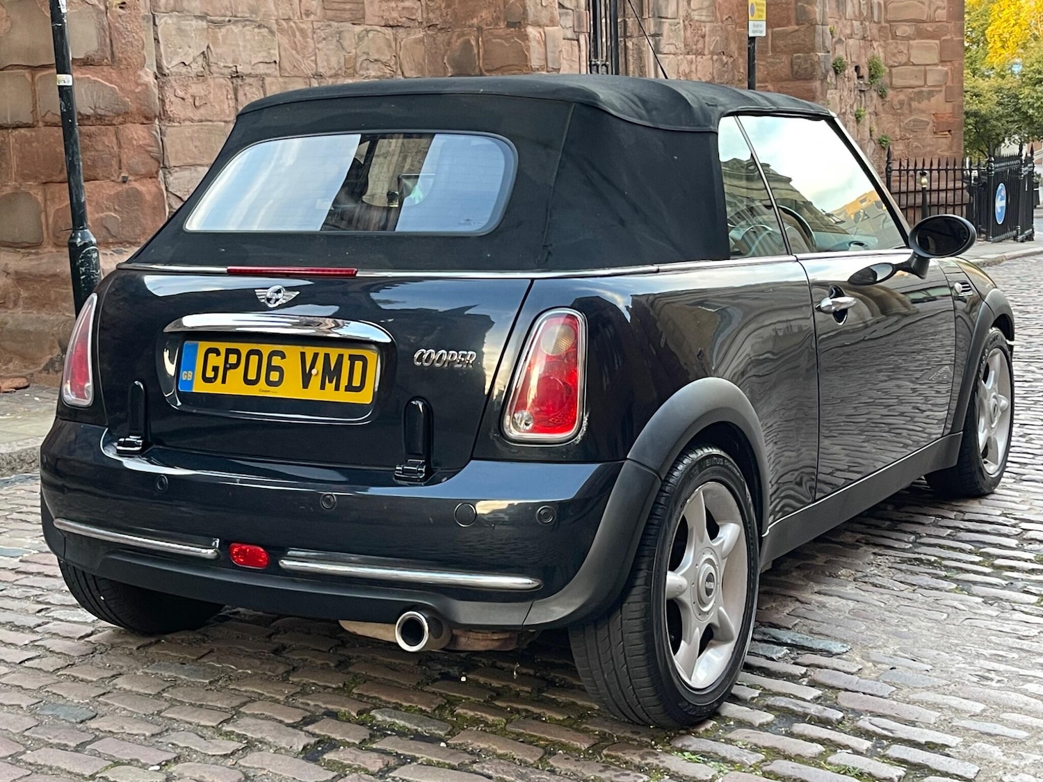 Used MINI Convertible 2006 for sale - 75990315: Photo 18