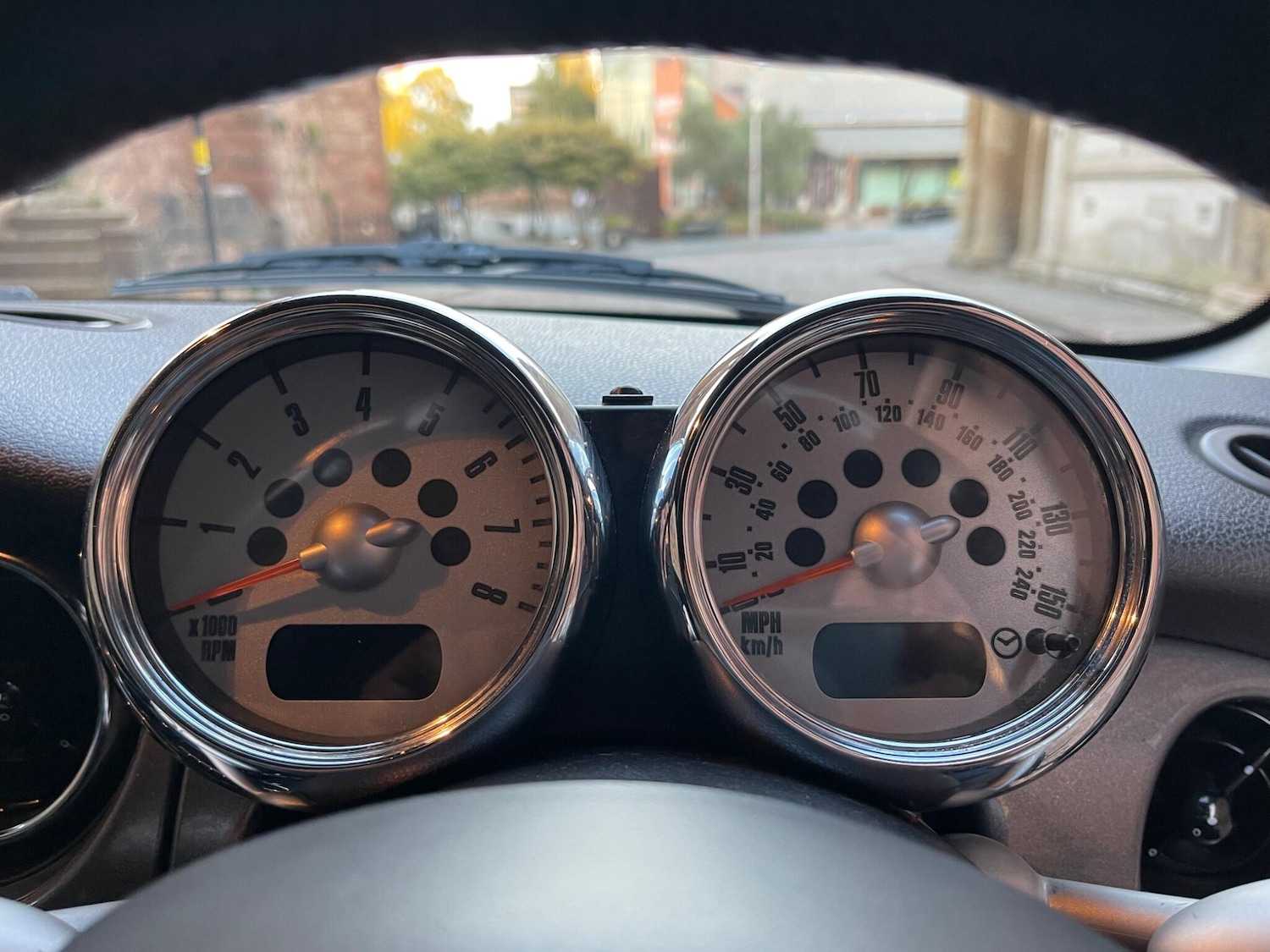 Used MINI Convertible 2006 for sale - 75990315: Photo 31