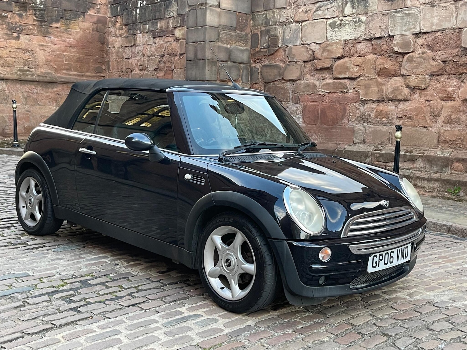 Used MINI Convertible 2006 for sale - 75990315: Photo 6