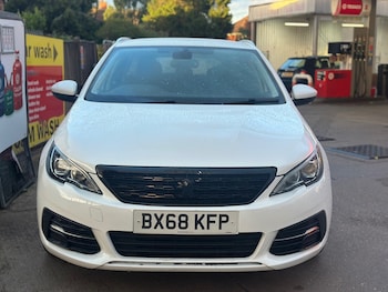 Used Peugeot 308 2018 for sale - 78873607: Photo