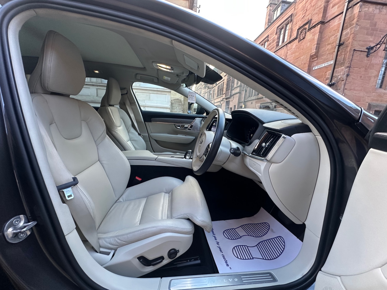 Used Volvo V90 2023 for sale - 76440280: Photo 17