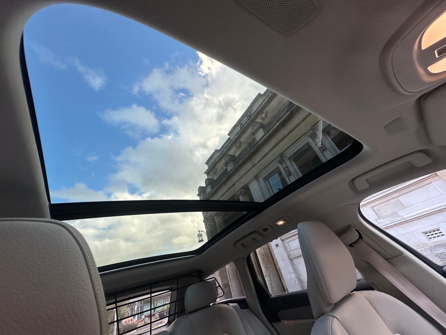 Used Volvo V90 2023 for sale - 76440280: Photo 22