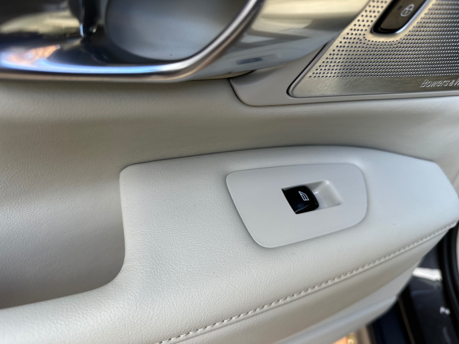 Used Volvo V90 2023 for sale - 76440280: Photo 45