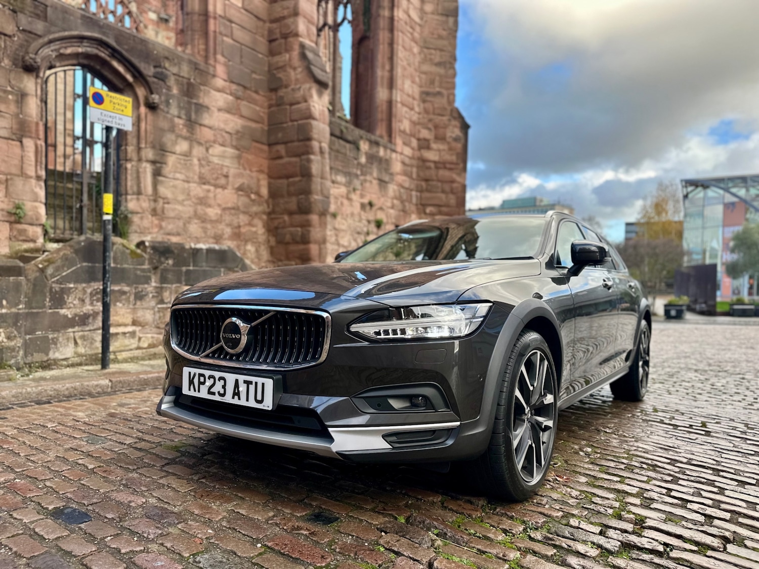 Used Volvo V90 2023 for sale - 76440280: Photo 63