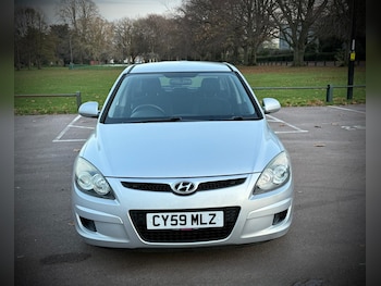 Used Hyundai i30 2010 for sale - 77237247: Photo