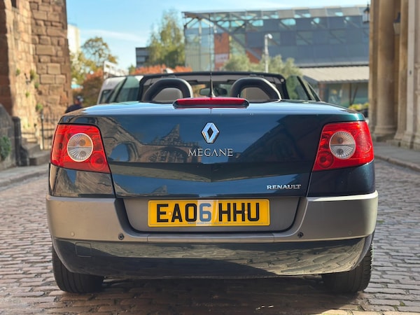 Used Renault Megane 2006 for sale - 76122077: Photo 19