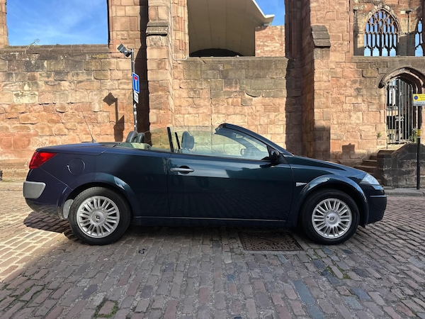 Used Renault Megane 2006 for sale - 76122077: Photo 21