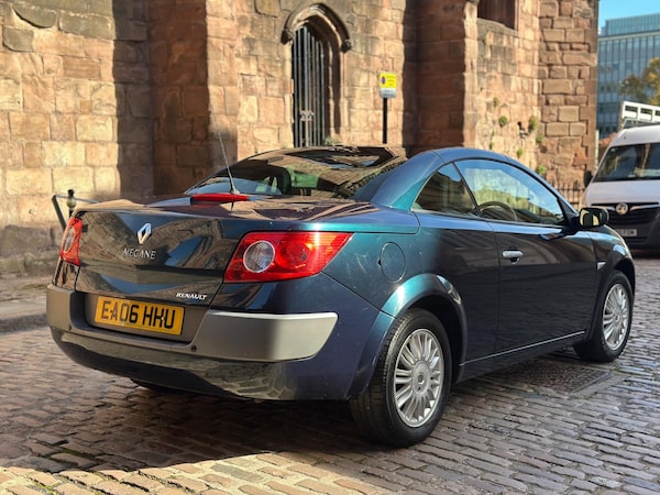 Used Renault Megane 2006 for sale - 76122077: Photo 22