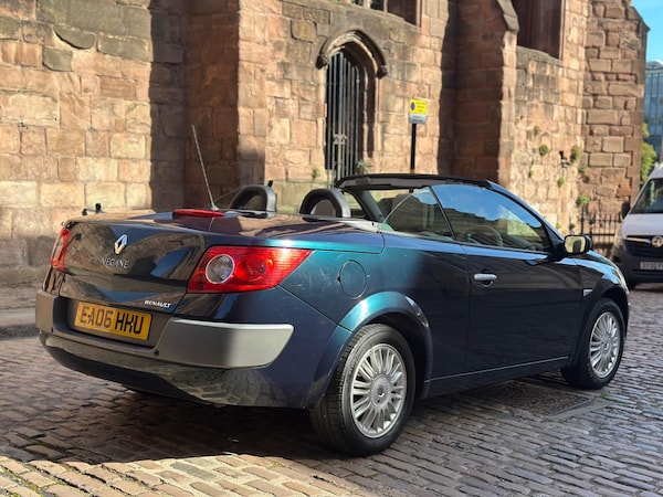 Used Renault Megane 2006 for sale - 76122077: Photo 23