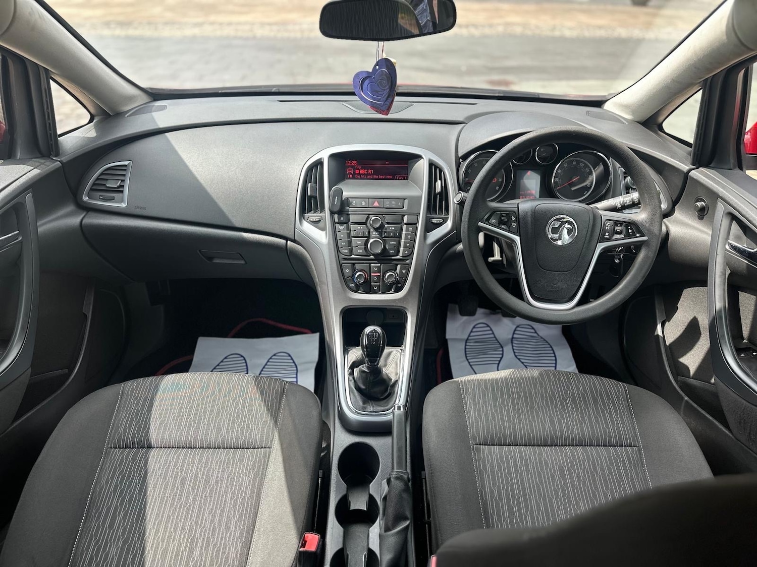 Used Vauxhall Astra 2015 for sale - 76950798: Photo 13