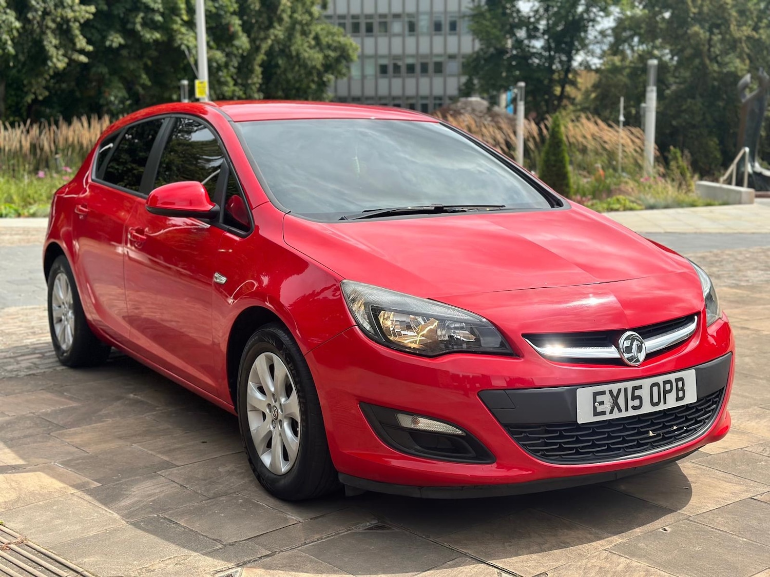 Used Vauxhall Astra 2015 for sale - 76950798: Photo 3