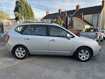 Used Kia Carens 2009 for sale - 78873604: Photo