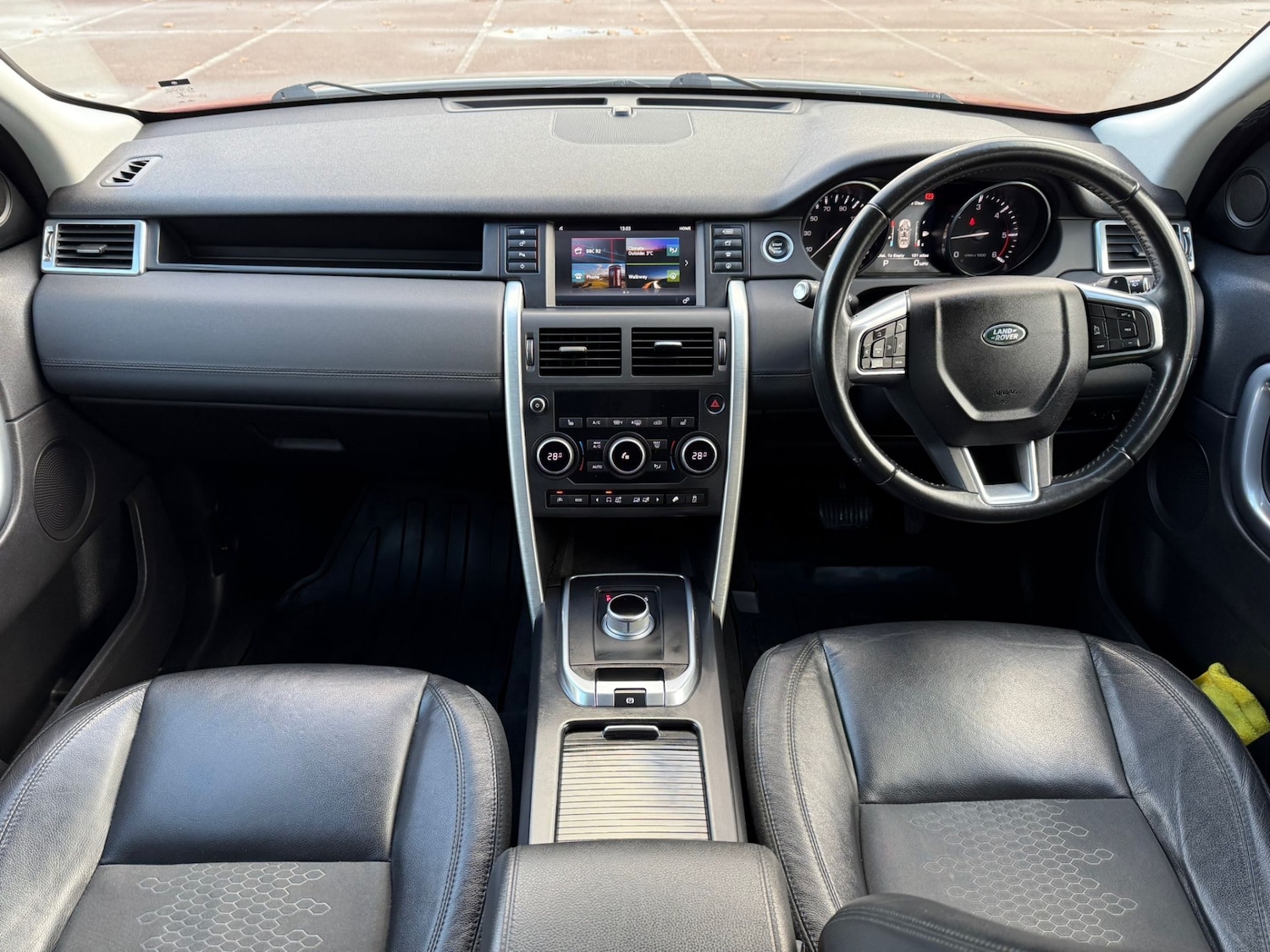 Used Land Rover Discovery Sport 2015 for sale - 77327223: Photo 21