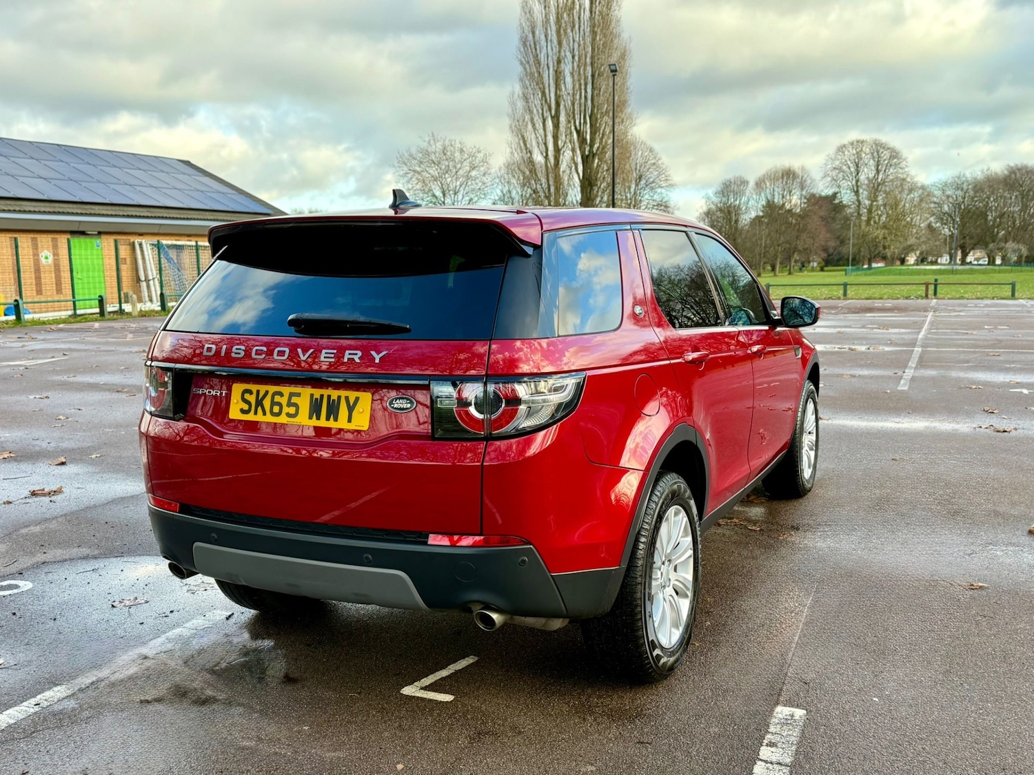 Used Land Rover Discovery Sport 2015 for sale - 77327223: Photo 6