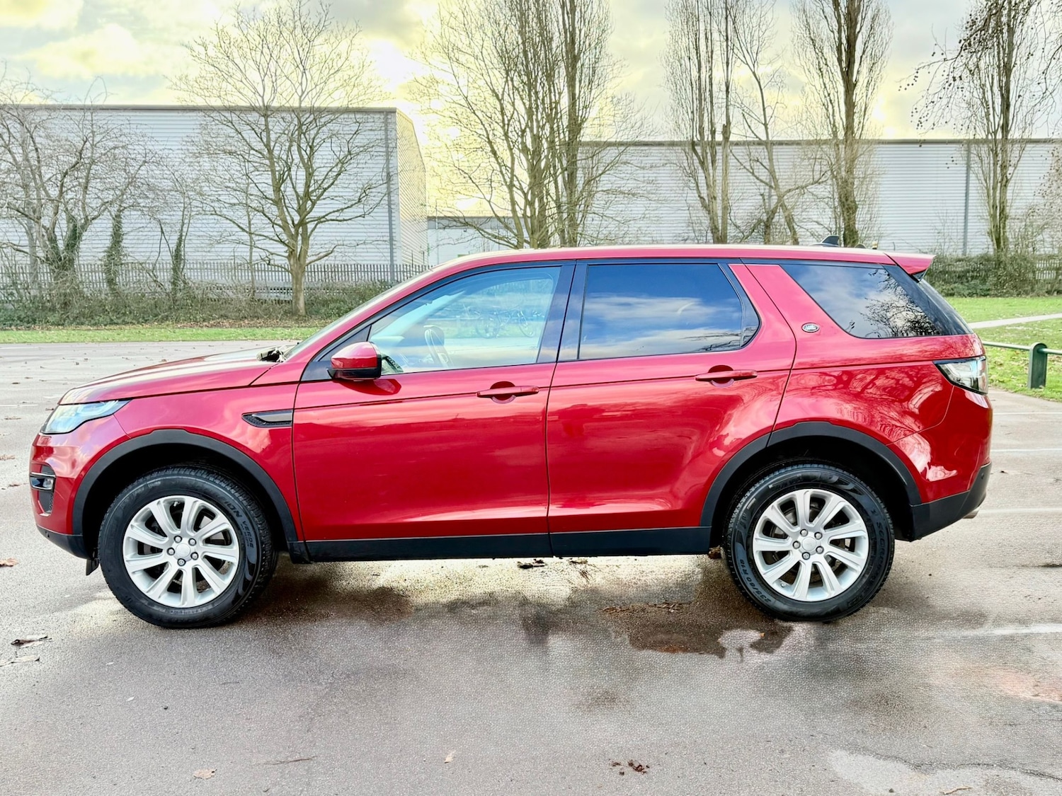 Used Land Rover Discovery Sport 2015 for sale - 77327223: Photo 7