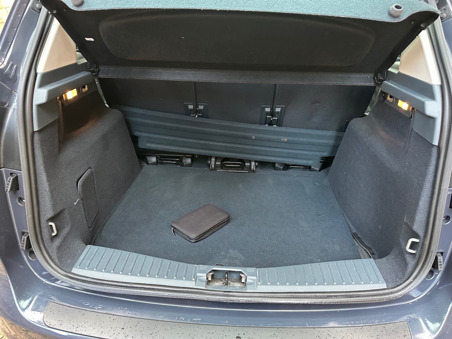 Used Ford C-Max 2013 for sale - 76612226: Photo 25