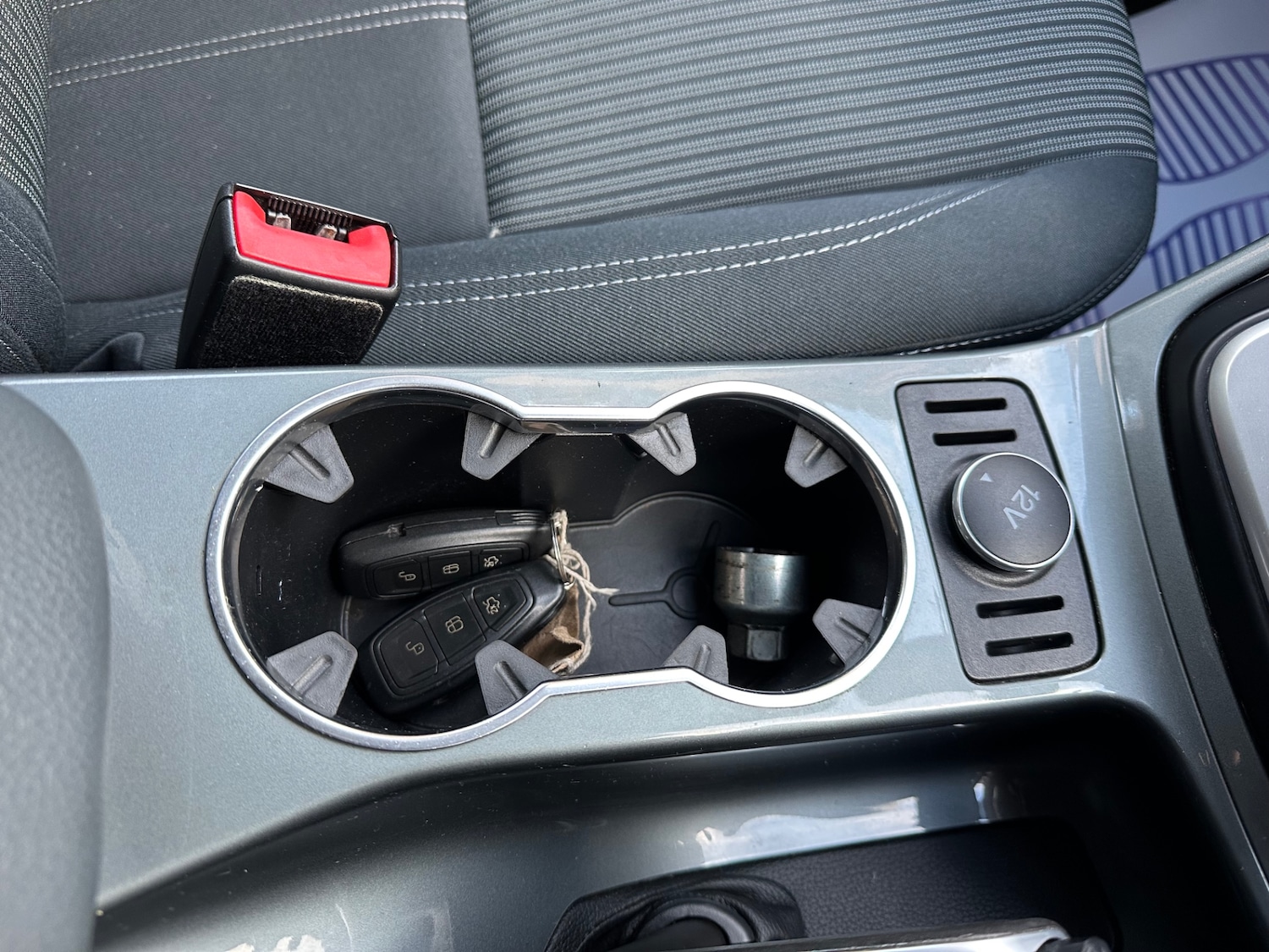 Used Ford C-Max 2013 for sale - 76612226: Photo 36