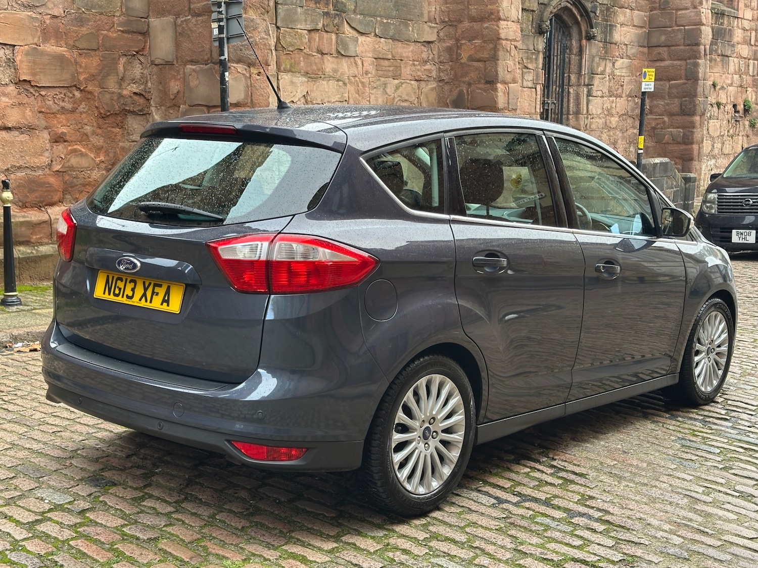 Used Ford C-Max 2013 for sale - 76612226: Photo 4