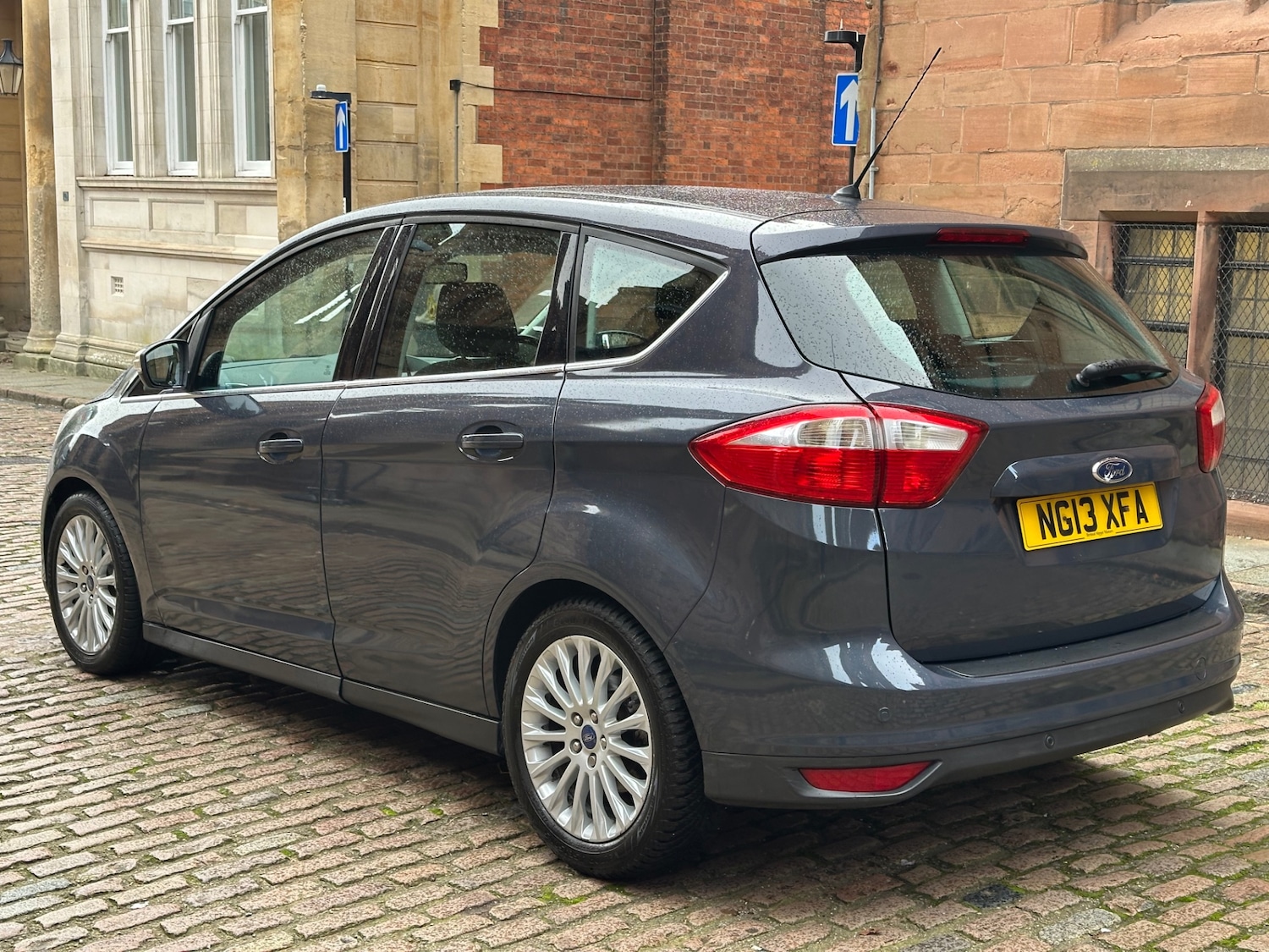 Used Ford C-Max 2013 for sale - 76612226: Photo 8