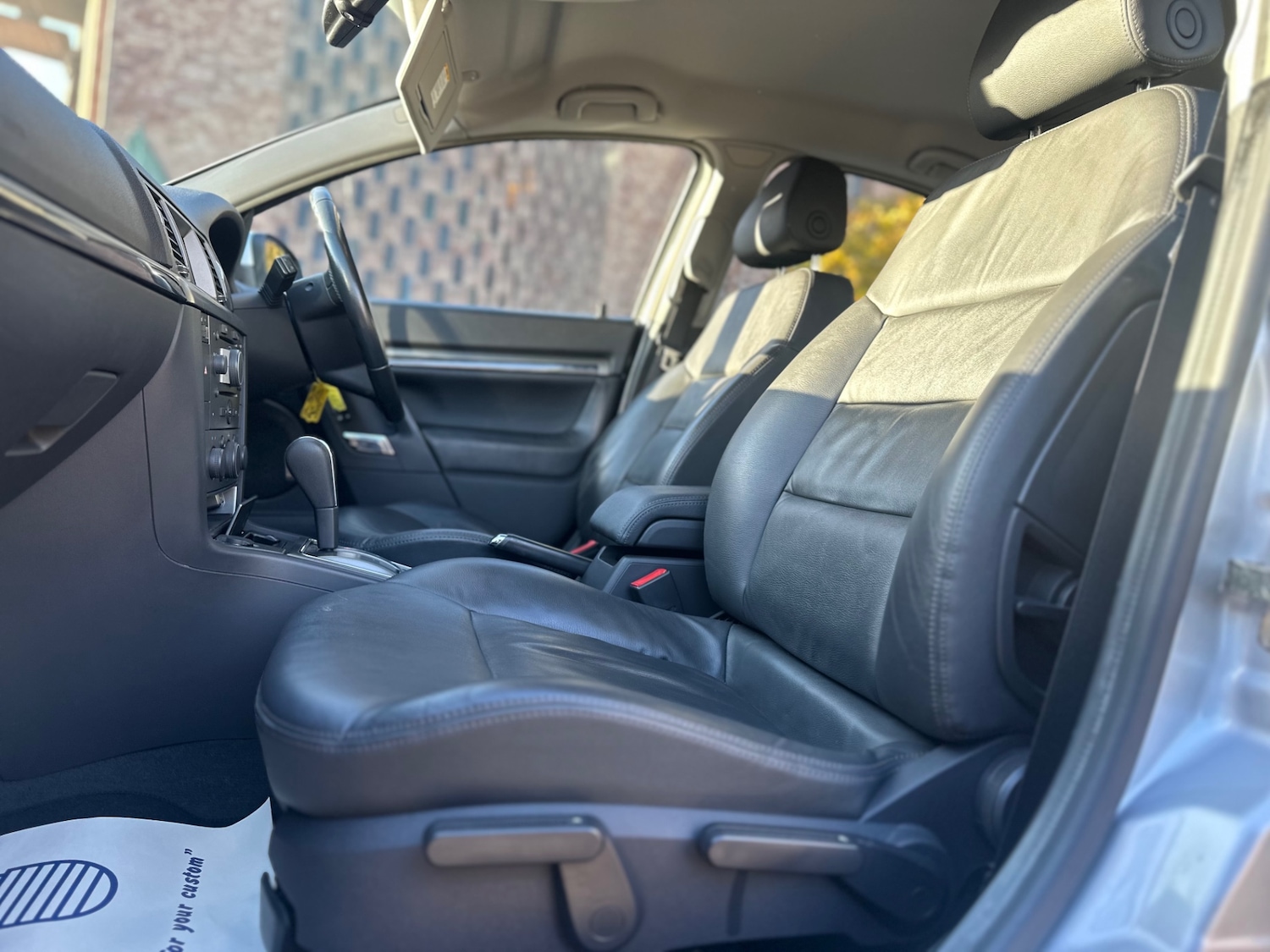 Used Vauxhall Vectra 2009 for sale - 75940678: Photo 30