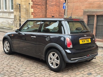 Used MINI Hatch 2006 for sale - 75940495: Photo