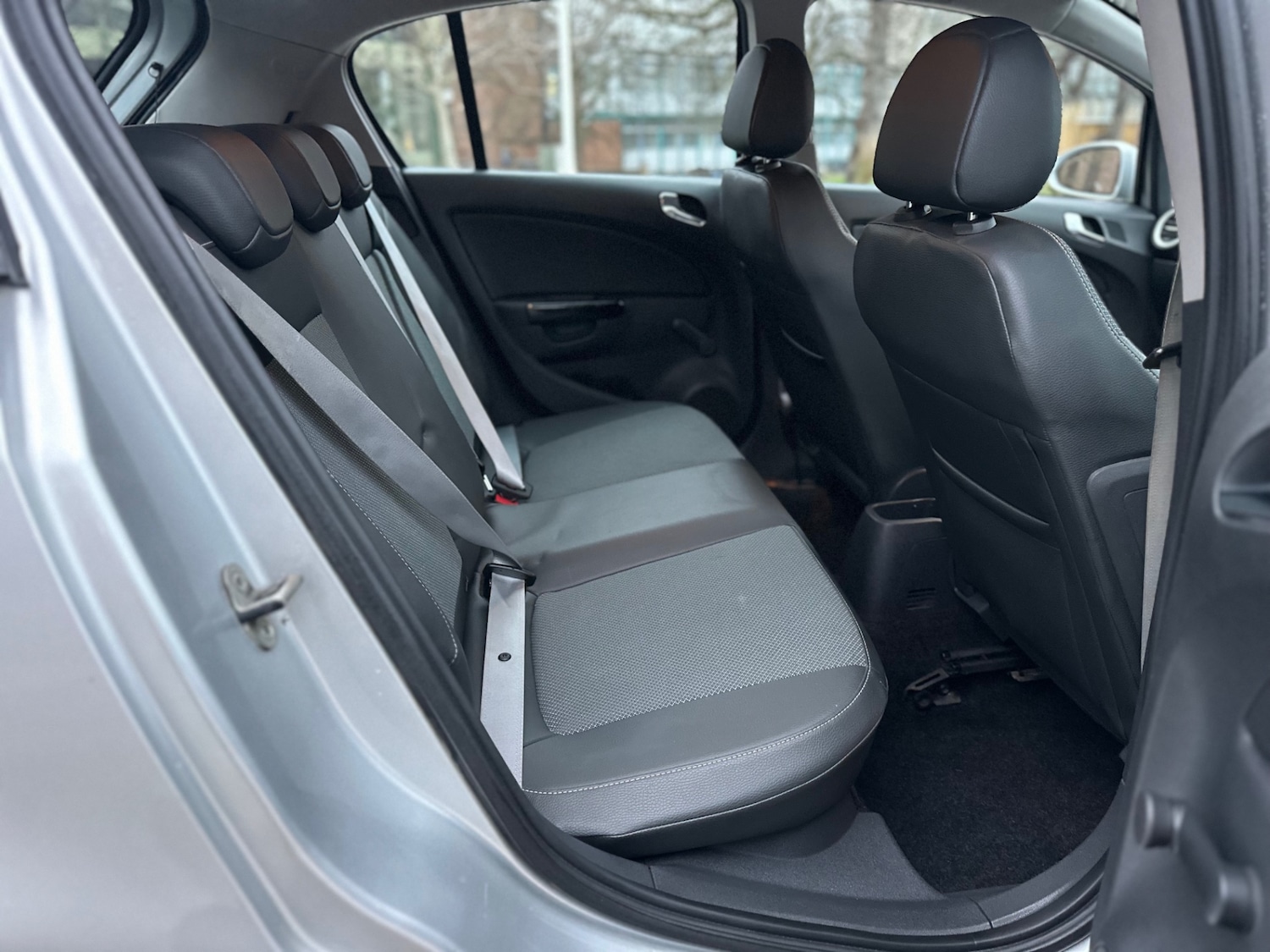 Used Vauxhall Corsa 2008 for sale - 77084632: Photo 17