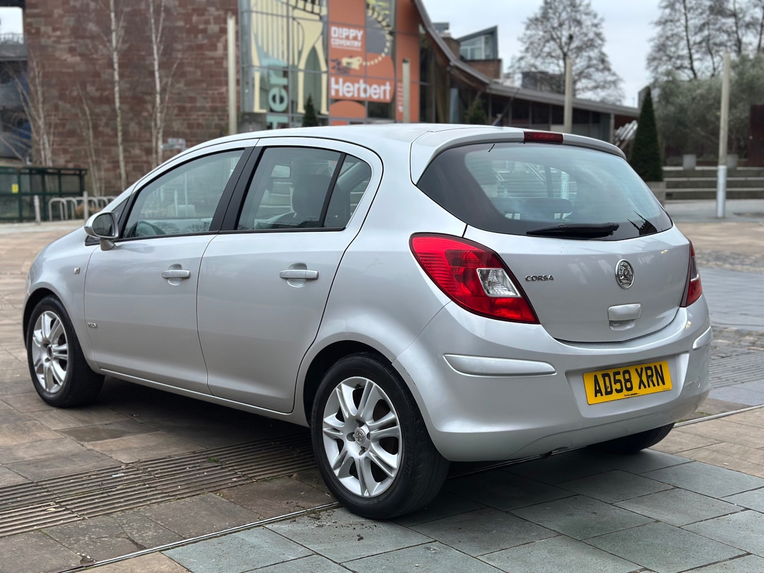 Used Vauxhall Corsa 2008 for sale - 77084632: Photo 5