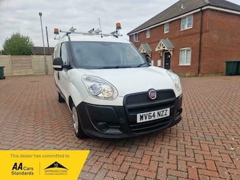 2014 (64) - 1.6 TD Comfort-Matic L1 H1 4dr