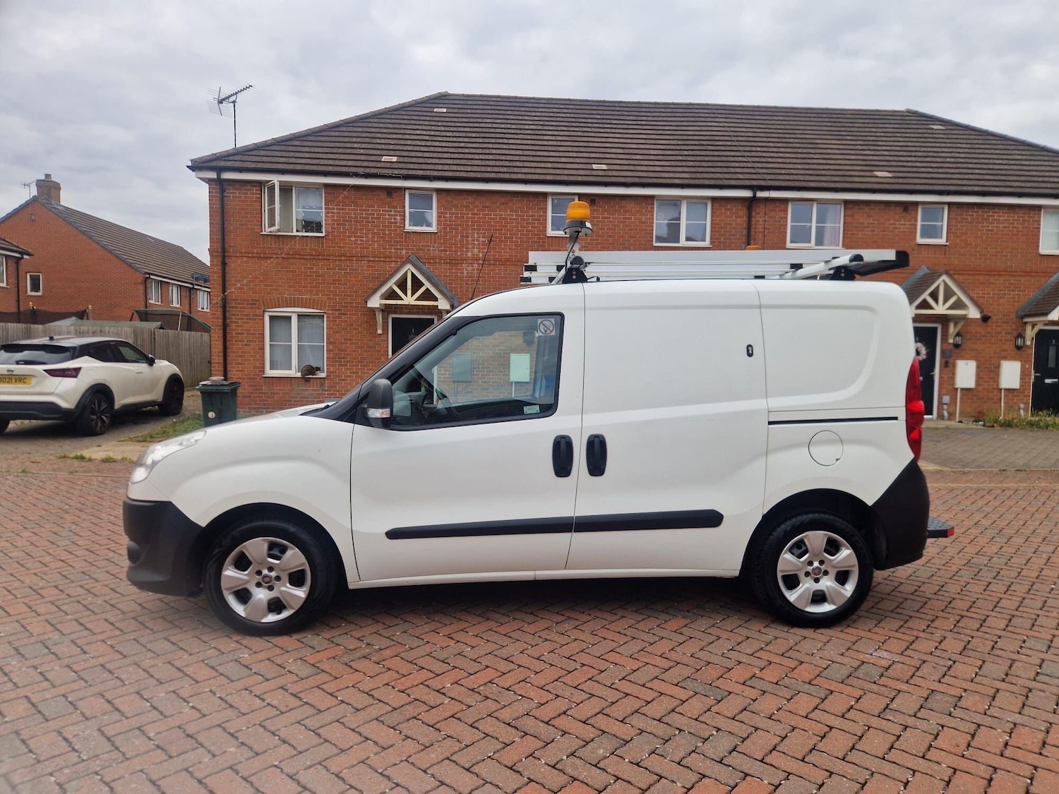 Used Fiat Doblo 2014 for sale - 76043086: Photo 4