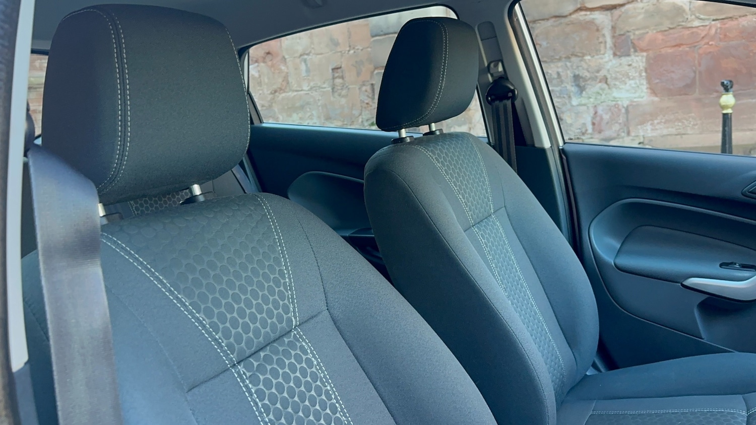 Used Ford Fiesta 2011 for sale - 76440077: Photo 20