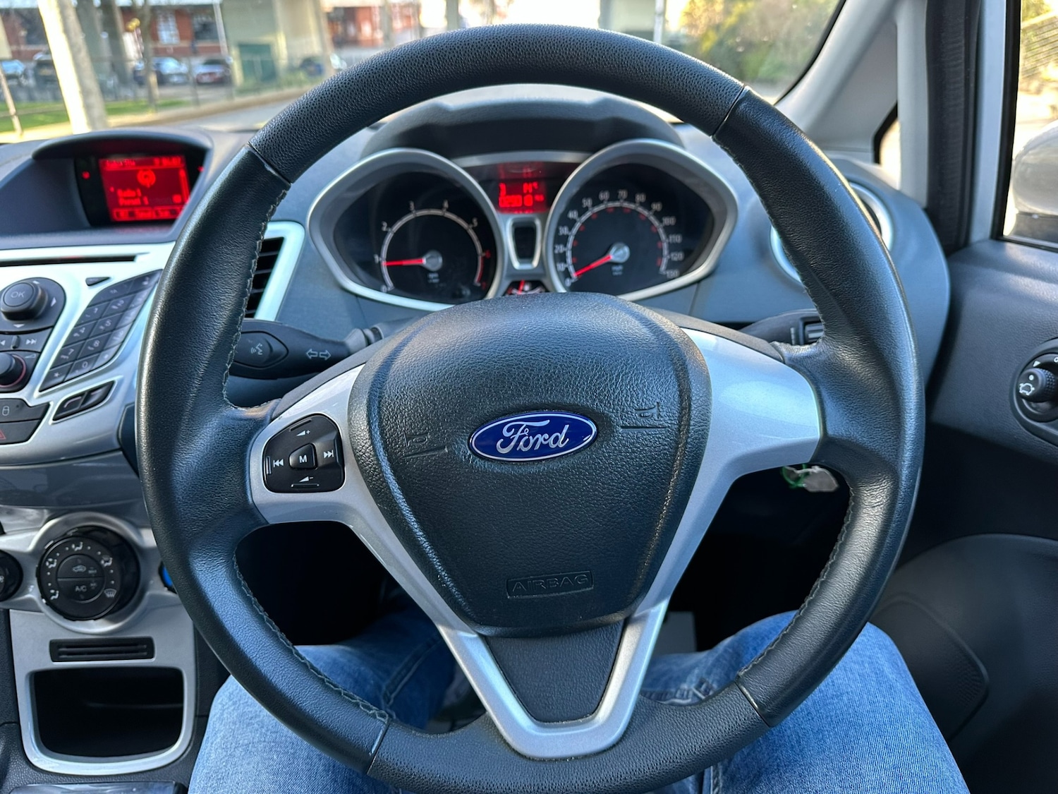 Used Ford Fiesta 2011 for sale - 76440077: Photo 26