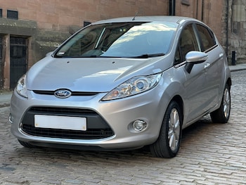 Used Ford Fiesta 2011 for sale - 76440077: Photo