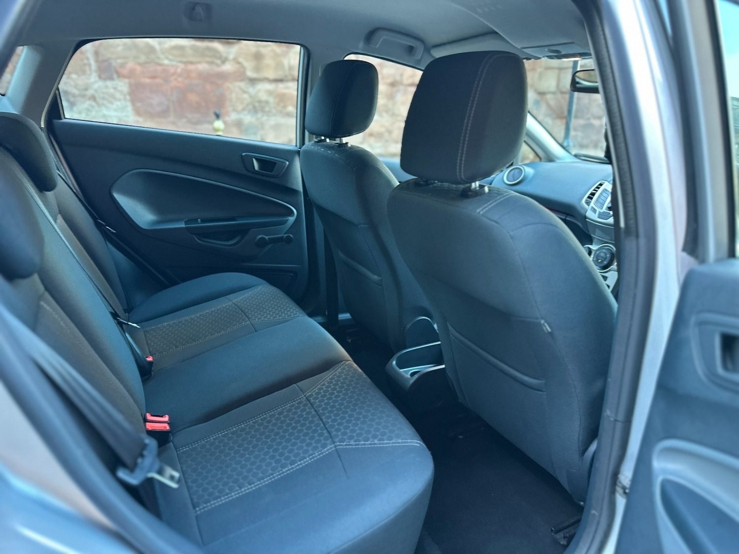 Used Ford Fiesta 2011 for sale - 76440077: Photo 38