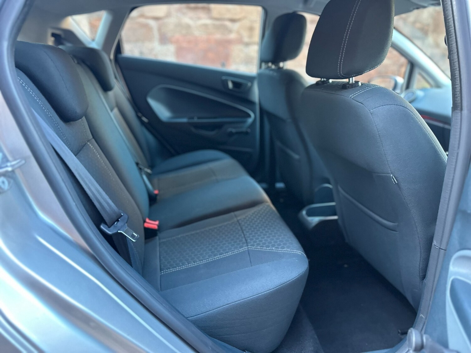 Used Ford Fiesta 2011 for sale - 76440077: Photo 40