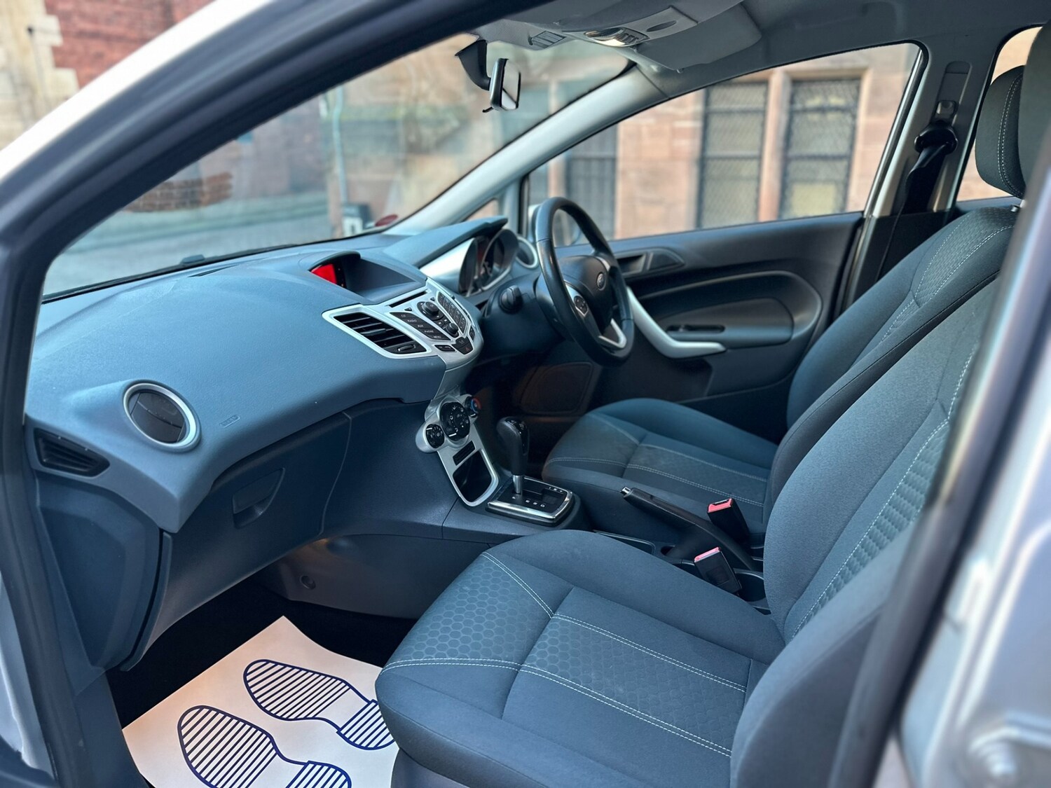 Used Ford Fiesta 2011 for sale - 76440077: Photo 44