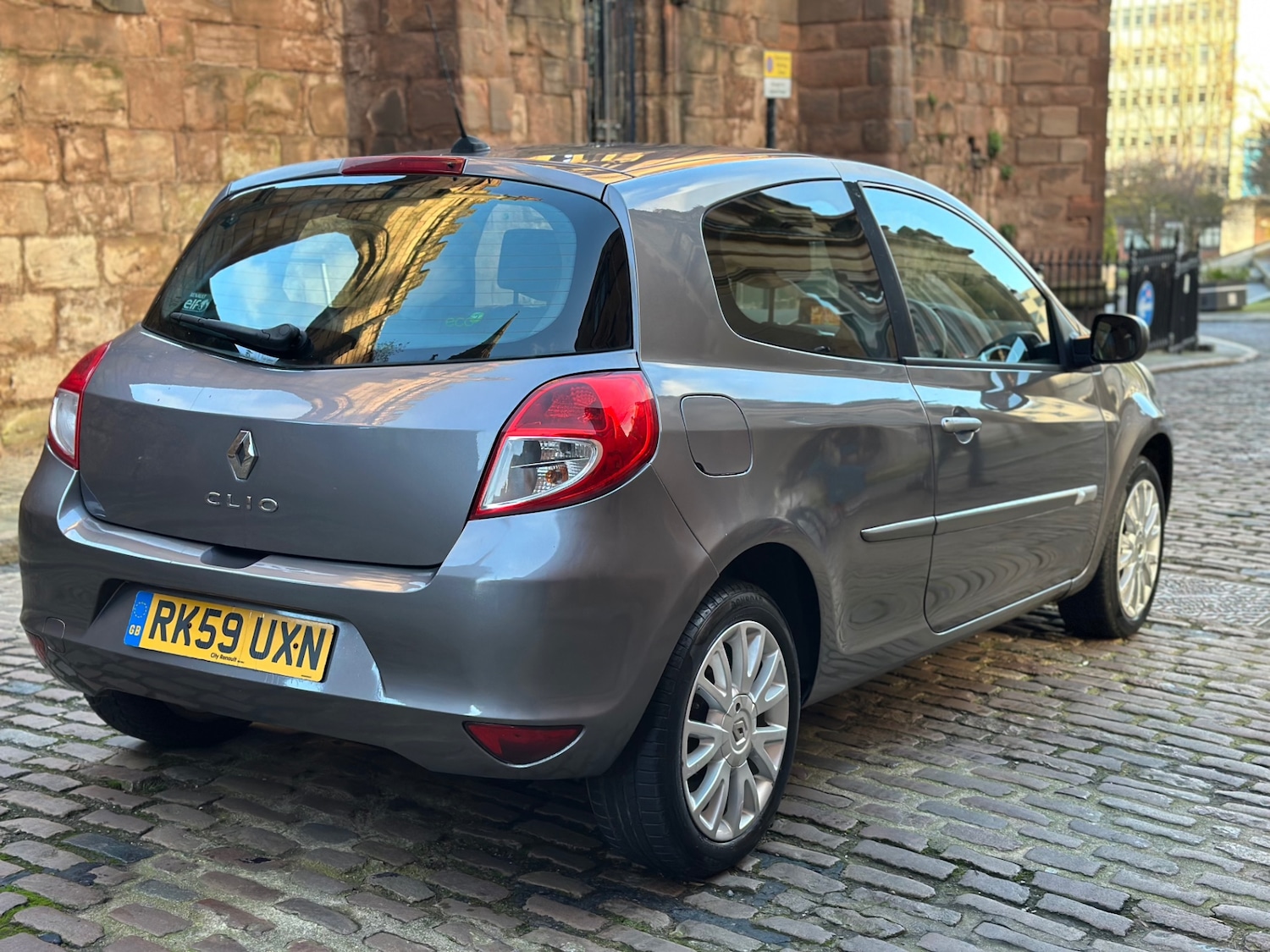 Used Renault Clio 2009 for sale - 77280543: Photo 14